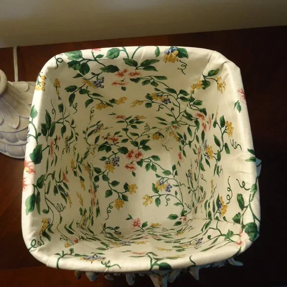 SOLD-Longaberger White Vine Liner for Large Spoon - Picture 4 of 7